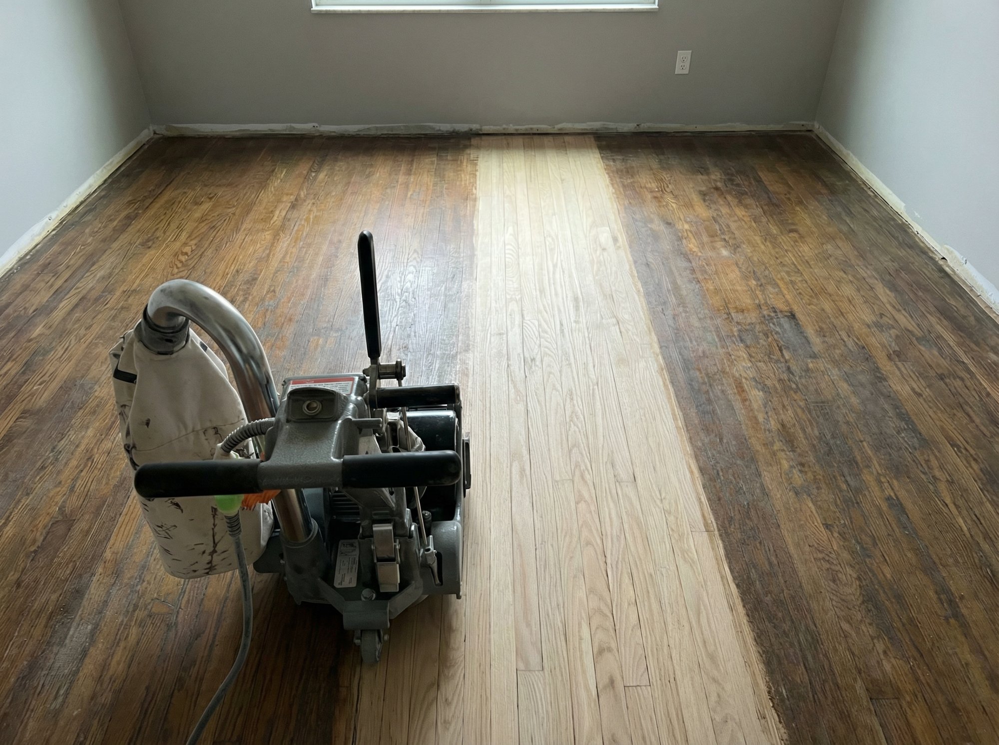 Hardwood floor refinishing and resanding Toronto GTA